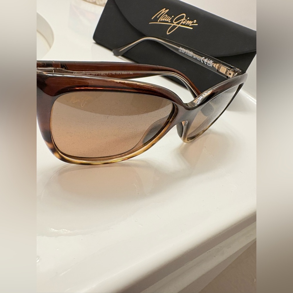Maui Jim Tortoise Shell Sunglasses